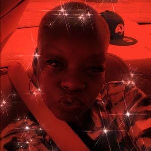 Meet your Posher, Nichole